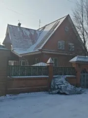 Индивидуальный жилой дом общей площадью 244,4 кв.м, этажей -3, кадастровый номер 42:09:0201003:1477 на земельном участке общей площадью 1508+/-8,66 кв.м, кадастровый номер 42:09:0201005:16, адрес объекта: Кемеровская область, Новокузнецкий район, с. Атаманово, ул. Центральная, д. 218.