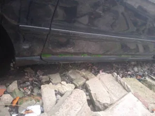 Audi A4, 1998 Audi А4, 1998 года, 75 лс, 333000 км, АКПП еще Легковой автомобиль, марка: Ауди, модель: A4, год изготовления: 1998, VIN: WAUZZZ8DXA052536, ПТС: 36МТ612515, г/н: М640СЕ36, вид собственности: индивидуальная.
