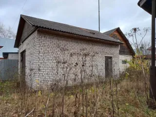 Здание отделения вневедомственной охраны площадью 32,4 кв.м с гаражом площадью 37,0 кв.м и земельным участком площадью 283,0 кв.м, расположенные по адресу: Архангельская область, Шенкурский район, г.Шенкурск, ул. Октябрьская, д.14. Здание отделения вневедомственной охраны: назначение: нежилое…