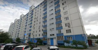 Нежилое помещение площадью 2010 кв. м. Местонахождение: Новосибирская обл., г. Новосибирск, ул. Ельцовская, д. 39. Кадастровый номер 54:35:032805:2129. Продается доля в праве 1/57. Имеются обременения: арест, запрещение регистрации.