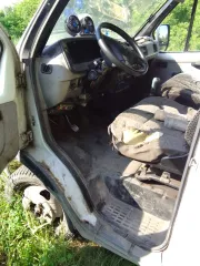 Грузовой бортовой автомобиль ГАЗ-3302, идентификационный номер (VIN) ХТН33020021856870, 2002 г.в.