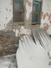 Доли жилого дома и земельных участков, Алтайский край 6/65 доля дома и 1/5 доля земельного участка в Алтайском крае еще 6/65 доля дома и 1/5 доля земельного участка в Алтайском крае еще 6/65 доля в здании, площадь 93.9 кв.м., назначение: Жилое, адрес (местонахождение): Россия, Алтайский край, р-н…