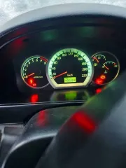 Chevrolet Lacetti, 2006 года, 109 лс, 403000 км. Состояние: В 2021 году была произведена замена двигателя, был куплен на площадке Авито у частного лица, на учет поставлен не был. Автомобиль был арестован приставами, находился на хранении у ФССП, после возврата двигатель сильно дымит, пороги…