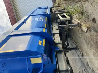 Полуприцеп самосвал ТONAR 952301, 2018 года выпуска, VIN/заводской номер - XOT952301J0000363, регистрационный знак АО995971, цвет синий. Пробег 385 000 км. Состояние: удовлетворительное. Бывшее в эксплуатации имущество, требующее некоторого ремонта или замены отдельных мелких частей, таких как…
