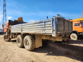 Движимое имущество (автомобили, специализированная техника), расположенное в Хабаровском крае, п. Галкино. Автомобиль КамАЗ-65222, VIN X1F652220D0000398, шасси XTC 652220 C1288561, 2013 г.в., гос. номер Т 538 ХК 163. Автомобиль КАМАЗ 65222-43, VIN XTC652224E1300015, 2014 г.в., гос. номер У 664 ЕА…