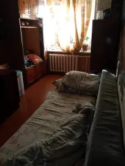Доля 1/3 в жилом помещении площадью 41.1 кв.м на 4 этаже. Адрес: Россия, Пермский край, Кунгурский муниципальный округ, город Кунгур, улица Ситникова, дом 80, квартира 13. Кадастровый номер: 59:08:0101005:268.