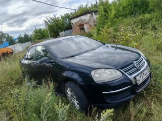 Легковой автомобиль седан Volkswagen Jetta, 2009 г.в., г/н H177AА124, VIN XW8ZZZ1KZ9G107298, номер кузова XW8ZZZ1KZ9G107298, номер двигателя 816568, цвет черный. Рабочее состояние не проверялось, видимых повреждений не имеет. Обременения: запреты судебного пристава исполнителя на регистрационные…