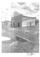 Комплекс зданий и сооружений 2, 160.6 кв.м, расположенный по адресу: Республика Крым, Джанкойский район, Майский с/с. Здание нежилое, 1 этаж, кадастровый номер 90:03:110101:4610. Земельный участок не принадлежит должнику, находится в аренде у третьего лица.