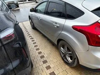 Ford Focus, 2013 Ford Focus, 2013, 104 лс, 321710 км, автомобиль легковой, марка модель: Ford Focus, год выпуска: 2013, цвет: серебристый, кузов/VIN: X9FKXXEEBKDU86041