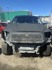 Toyota Tundra 2009, vin 5TFBY5F1XAX095822, черный цвет, г/з Е808ТО186. ТС обременено залогом, который остается на имуществе согласно ГК РФ (покупатель оплачивает залог самостоятельно). Имеются ограничения ФССП на регистрационные действия, ключи и документы отсутствуют, техническое состояние не…