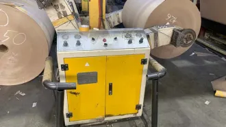 Автоматическая фальцевально-склеивающая линия QHX-2600 – модель QHX-2600, серийный номер CLC20140506 упаковщик CLC20140506. Валковый пресс OPTO. Гофроагрегат рулонный захват №1. Подогревающий вал СБ1 11097. Подогревающий вал СБ2 11098. Рулонный захват №3. Барабаны сушильные 2 шт. Верхний трап…