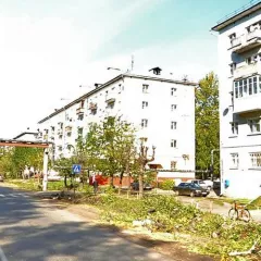 1/4 доля помещения, площадь 42.5 кв.м., назначение: жилое, этаж: 2, кадастровый (условный) номер: 43:40:000627:138
Адрес (местонахождение): Россия, обл. Кировская, г. Киров, ул. Павла Корчагина, дом 62, квартира 52
Обращаю внимание, что данная квартира находится на втором этаже и является…