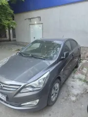 Hyundai Solaris, 2015. Автомобиль марки Hyundai модель Solaris 2015 г.в. VIN-номер Z94CT41DBFR404610. Ознакомление с имуществом – по согласованию с организатором торгов.
