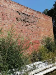 Нежилое здание площадью 281.7 кв. м, назначение: нежилое, количество этажей: 1, кадастровый номер: 73:24:020603:3952, адрес объекта: Ульяновская обл., г. Ульяновск, Заволжский р-н, ул. Оренбургская, д. 44А. Материалы наружных стен здания: кирпичные. Земельный участок площадью 1058.00 кв. м…