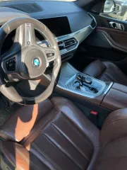 BMW X5 XDRIVE30D 2019, гос. номер У002АС716. VIN X4XCV69450LH69413. Объем двигателя 2993 куб. см, мощность 249,0 л. с. Ключ и документ (СТС) имеется. Работоспособность не проверялась. Установлена противоугонная система. Покупатель самостоятельно осуществляет снятие обременений/ограничений (при…