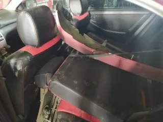 Toyota Corolla 2005 г.в., г/н М328ОВ96, VIN: JTDBZ20E200137575, цвет кузова: темно-красный, объем двигателя: 1598 см³, мощность: 80.880/110.0 л.с., тип: легковой седан. Автомобиль после ДТП. Повреждения на передней и задней части автомобиля. Коррозия по периметру кузова. Ключи в наличии, документов…