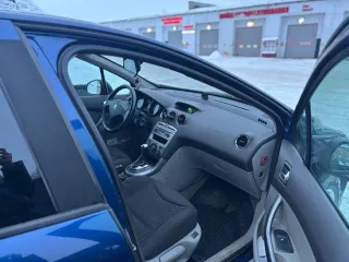 Peugeot 308, 2008 года, 120 лс, 216915 км, АКПП. Автомобиль легковой, марка: ПЕЖО 308, модель: PEUGEOT 308, VIN: VF34C5FWF55266742, гос. рег. номер: A778РТ193, год изготовления: 2008.