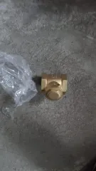 Тряпки для швабры, диффузор бампера пластиковый (накладка) в комплекте с крепежными элементами, щетки для уборки дома и черенки к ним, столик с металлическими раскладываемыми ножками, изделия для игры: шахматы настольные, набор для ванной комнаты, пистолет продувочный, ершики для унитаза…