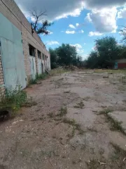 Земельный участок 2233 кв.м и здание гаража 455,7 кв.м, Волгоградская область, Дубовка. земельный участок, кадастровый номер 34:05:010108:2, площадью 2233 кв.м, реестровый номер федерального имущества П11680002157, с расположенным на нем зданием гаража на 7 машин, кадастровый номер…
