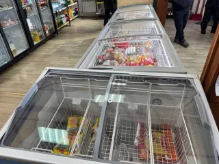 Дом 100,3 кв.м. и земельный участок 1071 кв.м. в селе Ой Хангаласского улуса Республики Саха (Якутия) по адресу: ул. Горького, д. 12а. Кадастровый номер дома: 14:32:120101:1229, участка: 14:32:120101:893.