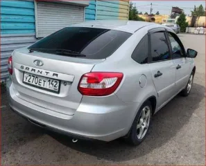Lada Granta 2017 транспортное средство.