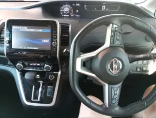 Nissan Serena 2017 года, 136 л.с., АКПП, автомобиль легковой, марка: NISSAN SERENA (Nissan Serena), модель: HYBRID (Hybrid), VIN: GFC27068880, гос. рег. номер: Е477ХМ193, год изготовления: 2017.