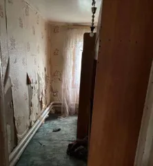 Доля дома 38,7 м² и участка 5200 м² в Воронежской области. 1/4 доля жилого дома, площадь 38,7 кв.м., назначение: жилое, количество этажей: 1. 1/4 доля земельного участка, площадь 5200 кв.м., назначение: земли населенных пунктов. Адрес: Воронежская область, Калачеевский район, село Ширяево, улица…