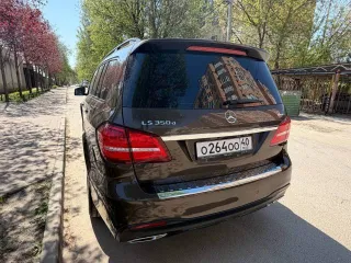 Mercedes-Benz GLS 2017 года, 249 л.с., 235000 км, полный привод, АКПП. Автомобиль Mercedes-Benz GLS 350 D, 2017 года выпуска, идентификационный номер (VIN): WDC1668241A926856.