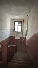 78/171 доли квартиры, 94.5 м², г. Самара, общая долевая собственность 78/171 в жилом помещении площадью 94.5, с кадастровым № 63:01:0230001:1297, расположенной по адресу: г. Самара, проспект Кирова, д. 179, кв. 18. Доля в собственности эквивалентна двум комнатам.