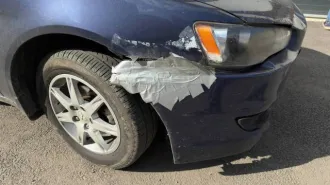 Mitsubishi Lancer 2007 года, 109 л.с., VIN: JMBSNCY2A8U006119, рег.номер: М068ЕЕ774, цвет: синий. Учтено техническое состояние: имеется неисправность двигателя, ходовой части. Не работает кондиционер. По кузову массово коррозийные повреждения, вплоть до сквозной коррозии. Передний двигатель…