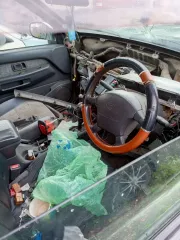 Nissan Terrano, 1989 г.в., черный. VIN отсутствует, ПТС 72 ОК 784143, госномер Т987МО55. Страна-изготовитель: Япония. Двигатель: дизельный, модель QG32, номер 007784A, мощность 150 л.с. (110.30 кВт), объем 3153 см³. Шасси отсутствует, кузов RR50003927. Транспортное средство не на ходу, салон…