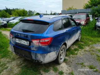 Lada Vesta 2021 года, VIN: XTAGFK110NY618796. Автомобиль находится в залоге у АО «Кредит Европа Банк (Россия)», на имущество наложены ограничения в виде запрета на регистрационные действия. Недостатки: трещина на лобовом стекле, следы коррозии на кузове. Транспортное средство находится на стоянке у…