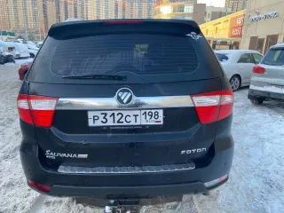 Foton Sauvana, VIN Y4KP2GVC4HB000221. На ходу, но имеются недостатки: хруст коробки передач при переключении, незначительная коррозия металла по всему кузову, гниют трубы системы отопления, бывают провалы оборотов двигателя, теряет скорость, имеются вмятины.