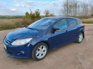 Ford Focus 2013, модель Ford Focus, 2013 г.в., VIN X9FKXXEEBKDG37644. Автомобиль легковой, вид собственности - собственность, модель марки Ford модель Focus, 2013 г.в., VIN X9FKXXEEBKDG37644. Имущество находится в залоге у ПАО Банк ЗЕНИТ (ИНН 7729405872, КПП 997950001, ОГРН 1027739056927).
