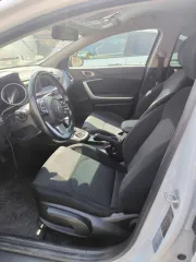 Kia Ceed 2018 года, 127 лс, VIN: XWEH1516BK0000986, цвет автомобиля: Белый