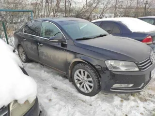 Volkswagen Passat 2013 года, 152 л.с., пробег 246308 км, автоматическая коробка передач. VIN: WVWZZZ3CZDP036232. Автомобиль находится в залоге у АО Ингосстрах Банк.
