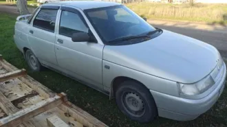 ВАЗ 2110, 2005 года, 59 лс, 300744 км. Легковой автомобиль, марка: ВАЗ, модель: 21101, год изготовления: 2005, цвет: молочно-белый серебристый, VIN: XTA21101050824301, ПТС: 63КУ839915, модель двигателя: 21114, тип двигателя: бензиновый, двигатель №: 1232637, мощность двигателя, л. с. (кВт)…
