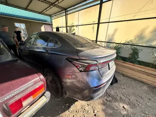 OMODA S5 2023 Легковой седан OMODA S5, VIN: LVVDC21B3PD286097, 2023 г.в., цвет: серый.