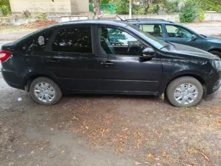 Легковой автомобиль LADA GRANTA 219140, 2023 года выпуска, государственный регистрационный номер О154АХ181, идентификационный номер VIN: XTA219140R0506021, цвет черный. Залог, арест, повторные торги.