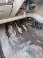 Renault scenic 2003 легковой универсал, марка: renault, модель: scenic, год изготовления: 2003, цвет: зеленый, vin: vf1ja1h0528598261, птс: 51тс646584, г/н: н028кт51. тех. описание: замок зажигания не работает, вместо него тумблер, печка течет, машина не заводится, нет тормозов, снят главный…
