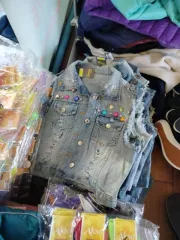 Женские джинсы 75 шт.