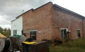 Склады и ж/д пути 5586,8 кв.м, участок 28555 кв.м, Абакан. Имущество, расположенное по адресу: Республика Хакасия, г. Абакан, ул. Горная, д. 7: Недвижимое имущество - Нежилое здание (склад II группы №1), кад. №19:01:080501:1366, пл.1177,1 кв.м. Нежилое здание (склад II группы №2)…