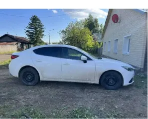 Mazda 3 2013, автомобиль легковой Mazda 3 2013 года выпуска, VIN: JMZBM42Z531115749, цвет кузова: белый, местонахождение: Свердловская обл, Алапаевск, Пушкина ул, дом 103