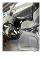Hyundai Solaris 2013 года, 123 л.с., АКПП, автомобиль легковой, марка: HYUNDAI, модель: SOLARIS, VIN: Z94CU51DBDR074950, гос. рег. номер: Р325ВХ32, год изготовления: 2013.