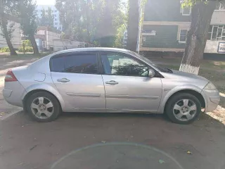 автомобиль марки RENAULT модель Megane, 2007 г.в., идентификационный номер  VIN : VF1LM1B0 автомобиль марки RENAULT модель Megane, 2007 г.в., идентификационный номер  VIN : VF1LM1B0H37553384. Пробег  300 000 км