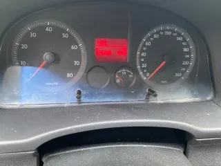 Volkswagen 2K Caddy Combi 2007, легковой автомобиль Фольксваген 2К Кадди Комби (VIN WV2ZZZ2KZ8X068585). Марка: Фольксваген, модель: 2К Кадди Комби, привод передний, объем двигателя 1595.0, мощность 102.0, экологический класс 4, пробег 226260, государственный регистрационный знак К993НН977, коробка…