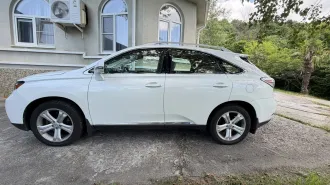 Lexus RX450H 2009 автомобиль марки LEXUS RX450H, идентификационный номер JTJBC11A502009419, 2009 года выпуска, №двигателя 2GR J116450. кузов (кабина, прицеп) № JTJBCI1A5020094I9, цвет: перламутрово-белый, регистрационный знак Т0051ТГ52. Автомобиль находится в залоге, запись на сайте Федеральной…