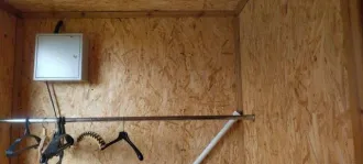 Земельный участок 1759 кв.м и жилой дом 53.1 кв.м во Владимирской области, Александровский район, МО Каринское с/п, ДПК "Зеленцино", участок № 38. Кадастровый номер участка: 33:01:001439:125, уточненная погрешность 29.0. Кадастровый номер дома: 33:01:001439:419.