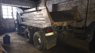Жилой вагончик, KAMAZ 55111, 1996; Автомашина KAMAZ 55111, 1996 года (документов нет). Реализуемое имущество неоднократно подвергалось ремонту, в следствии чего номерные агрегаты могут отсутствовать или не совпадать с указанными в документах (ПТС, ПСМ, СТС и т.д.), что может повлечь за собой…