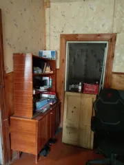 Земельный участок 374 кв.м и нежилое здание 235,9 кв.м, Архангельская область. Земельный участок площадью 374 кв.м, кадастровый номер 29:15:030802:2478 (реестровый номер федерального имущества P11310003830), категория земель – земли населенных пунктов, вид разрешенного использования – для…